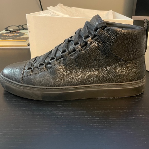 Balenciaga Shoes - Picture 2 of 12